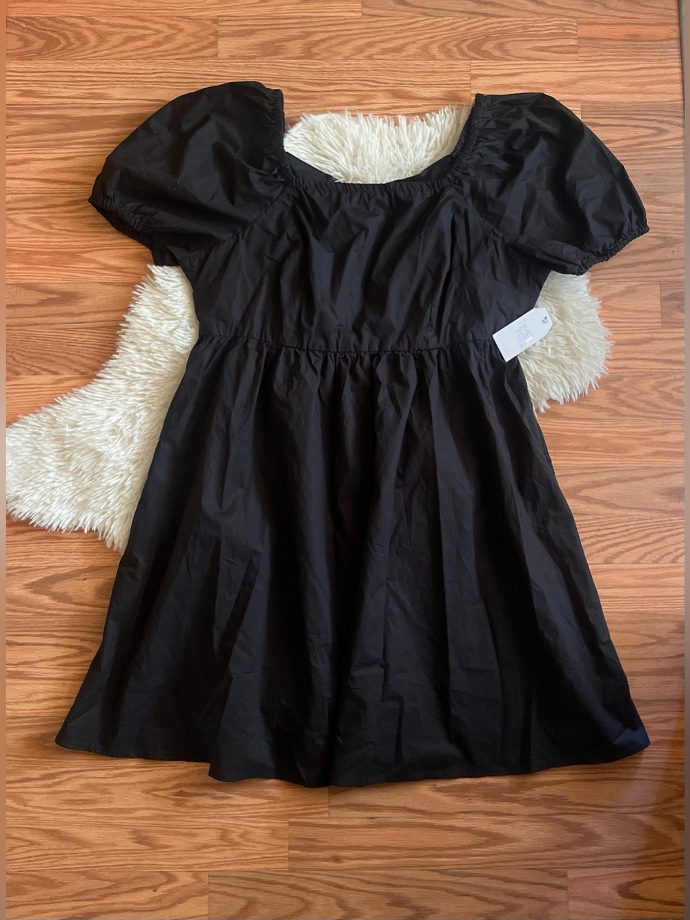 Women’s Puff Sleeve Mini Dress NWT Large